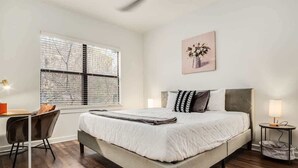 Unclassified image, 3 of 36, button - Boulevard Stays Walk to Downtown! 2BR SoCo (Austin)
