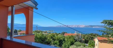 Apartment (A1) | Water view