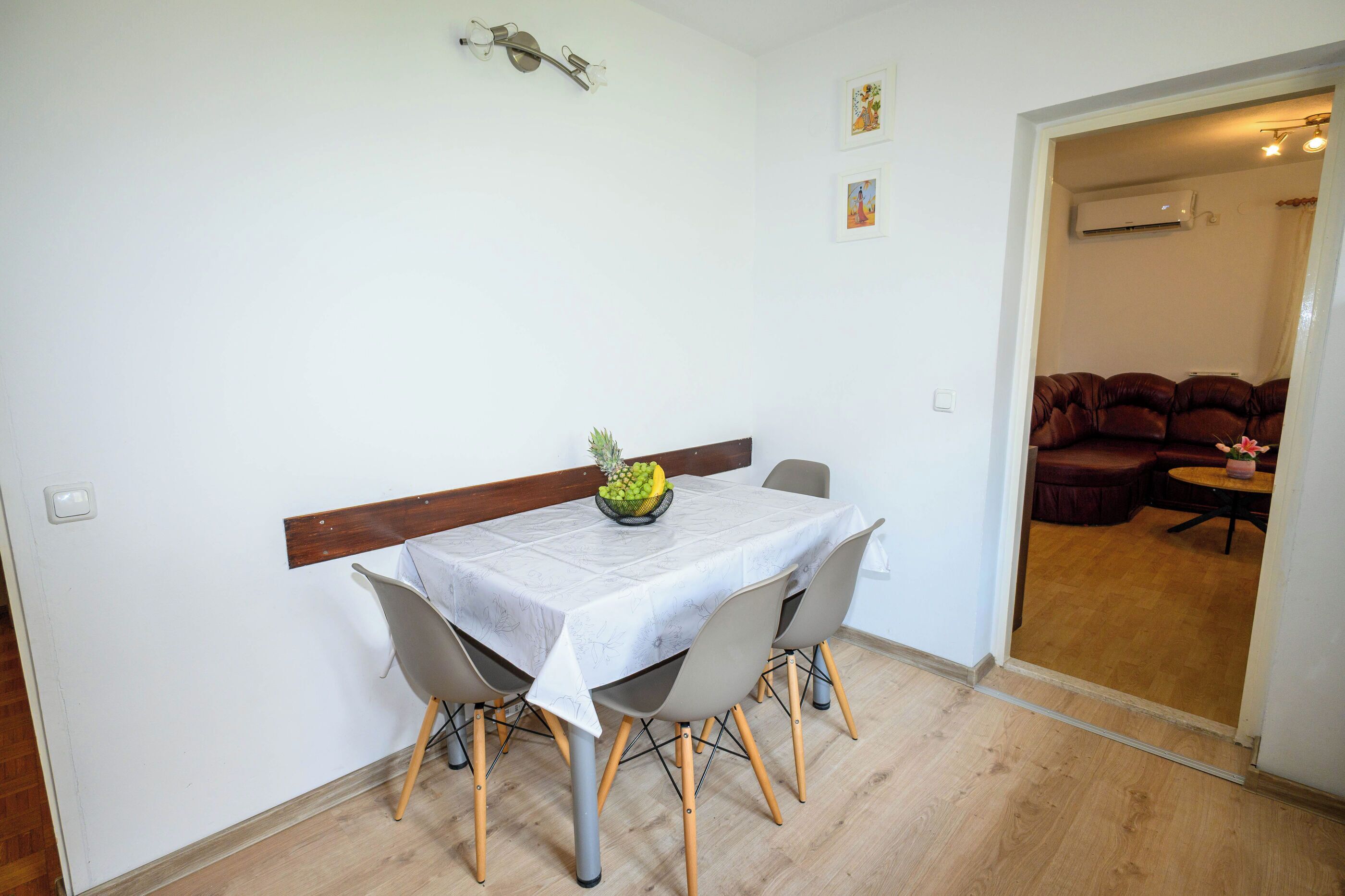 Apartment (A1) | Dining
