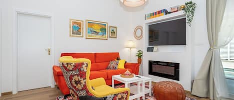 Appartement (A1) | Salle de séjour | TV connectée