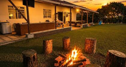 Private Finca: Pool, Jacuzzi & Nature — Ideal for Groups & Companies