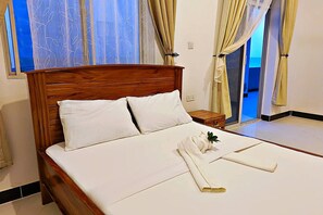 Apartamento, 2 habitaciones, balcón, vistas al mar | 2 dormitorios
