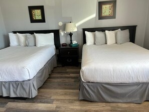 Double Room, 2 Double Beds | WiFi (free) - Middleton Motel and Suits (Middleton)