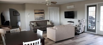 Middleton Motel and Suits