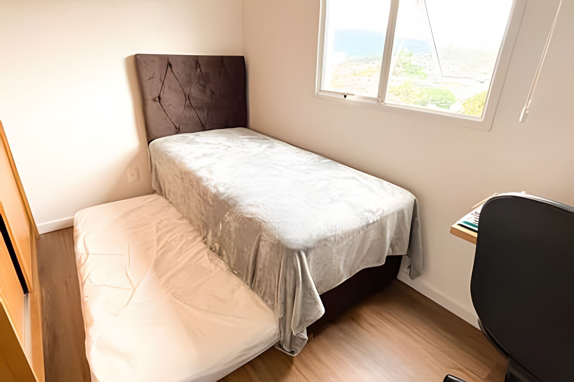 2 bedrooms