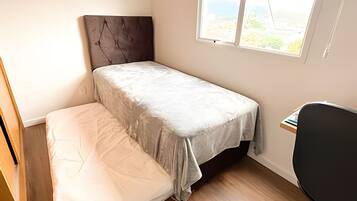 2 bedrooms