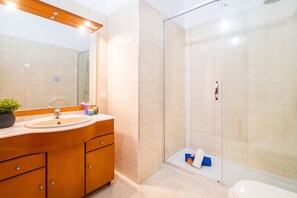 تجهيزات دش، مجففات شعر