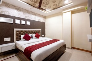 Deluxe Room | WiFi (free) - Hotel Aditya Grand Inn (Guntur)
