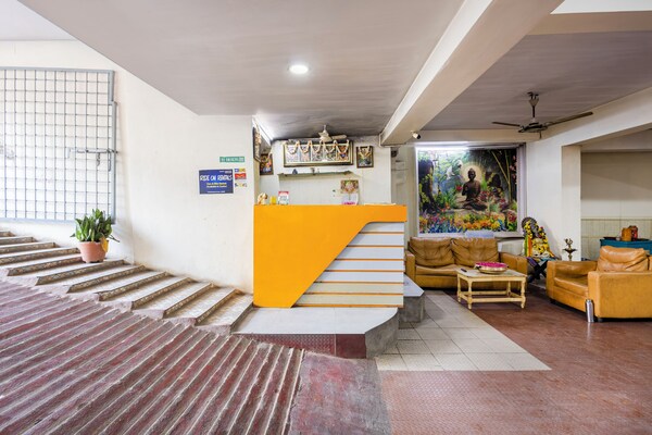 Hotel Aditya Grand Inn - Guntur