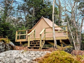 Exterior - Incredible Cabin and Cozy Bell Tent by the Lake for a Unique Family Glamping Experience in Eastbrook, Maine (Eastbrook)