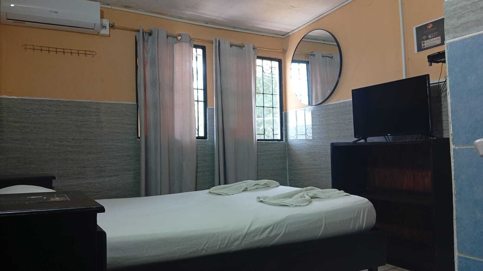 Comfort Single Room, Mixed Dorm, Non Smoking, City View | Laptop workspace, free WiFi