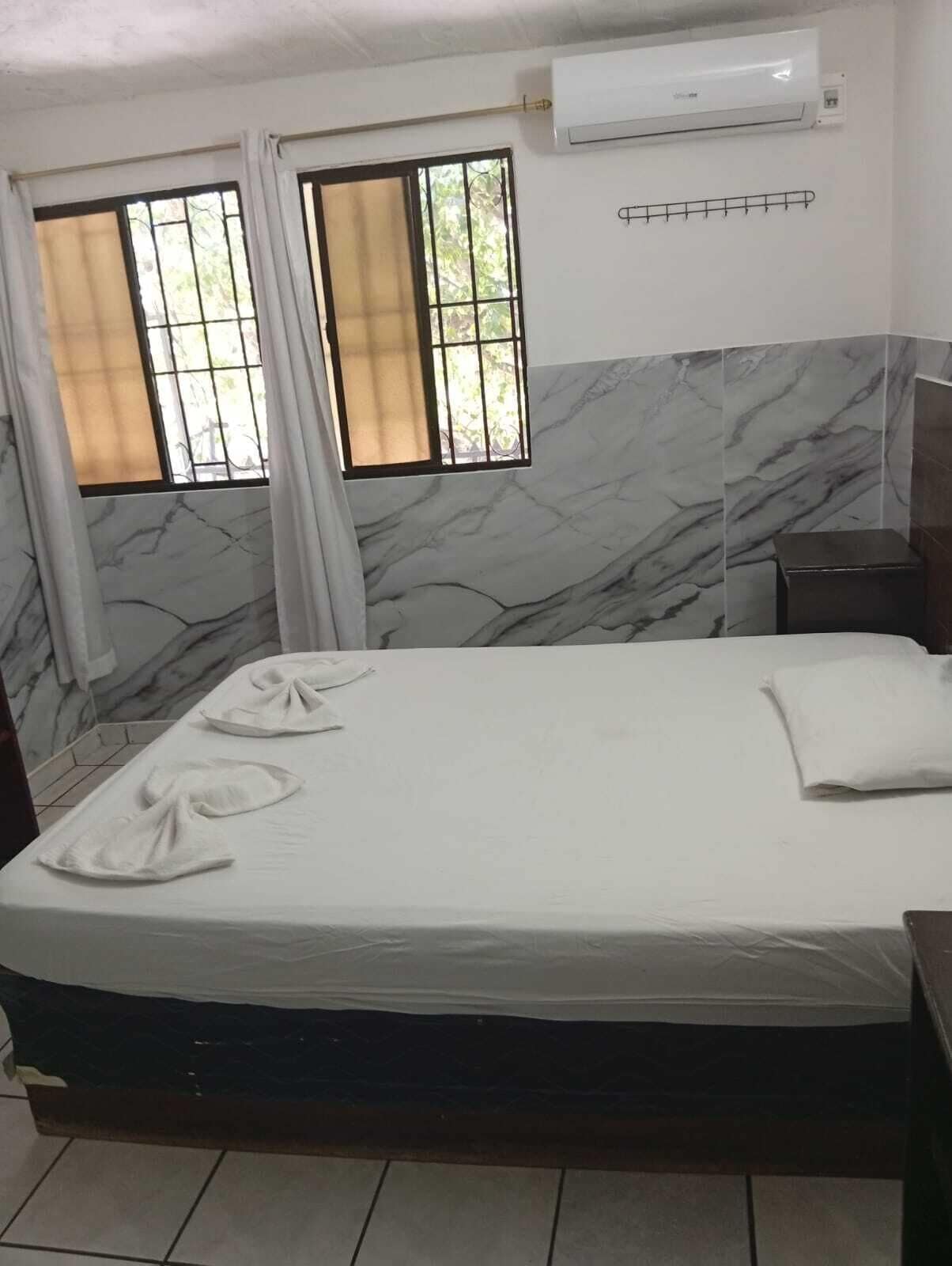 Comfort Single Room, Mixed Dorm, Non Smoking, City View | Laptop workspace, WiFi (free)