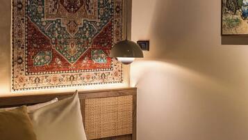Deluxe Double Room | Desk, laptop workspace, WiFi (free)