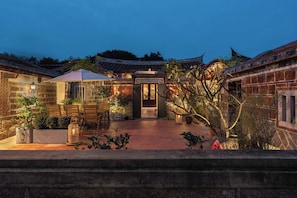 Exterior - Beyond the Hill (Kinmen County)