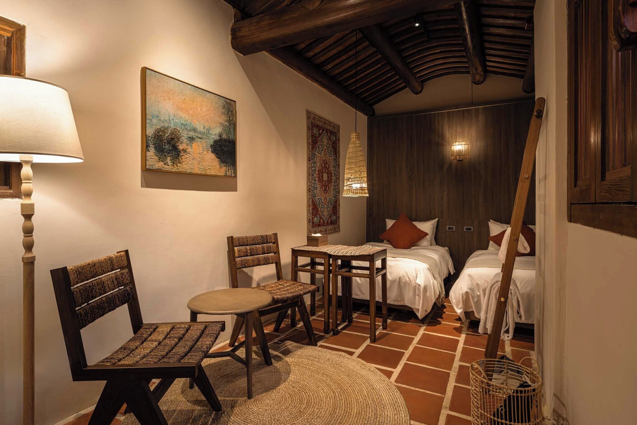 Superior Double or Twin Room | Desk, laptop workspace, free WiFi