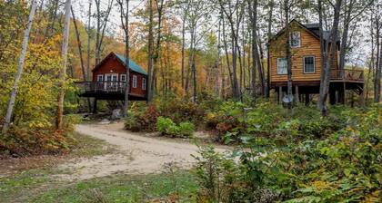 Luxury Treehouse with Soaking Tub near White Mountain National Forest, Stoneham, Maine