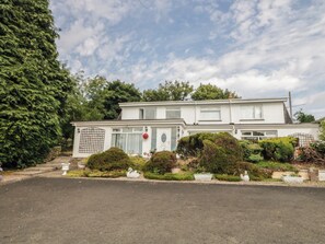 Exterior - Mourne Mountains View (Belfast)