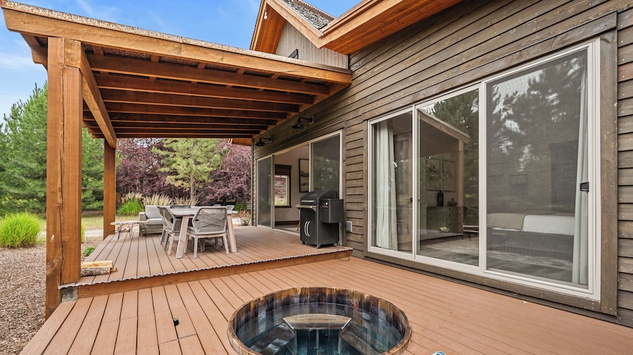 Wilderness Club Park Cottage