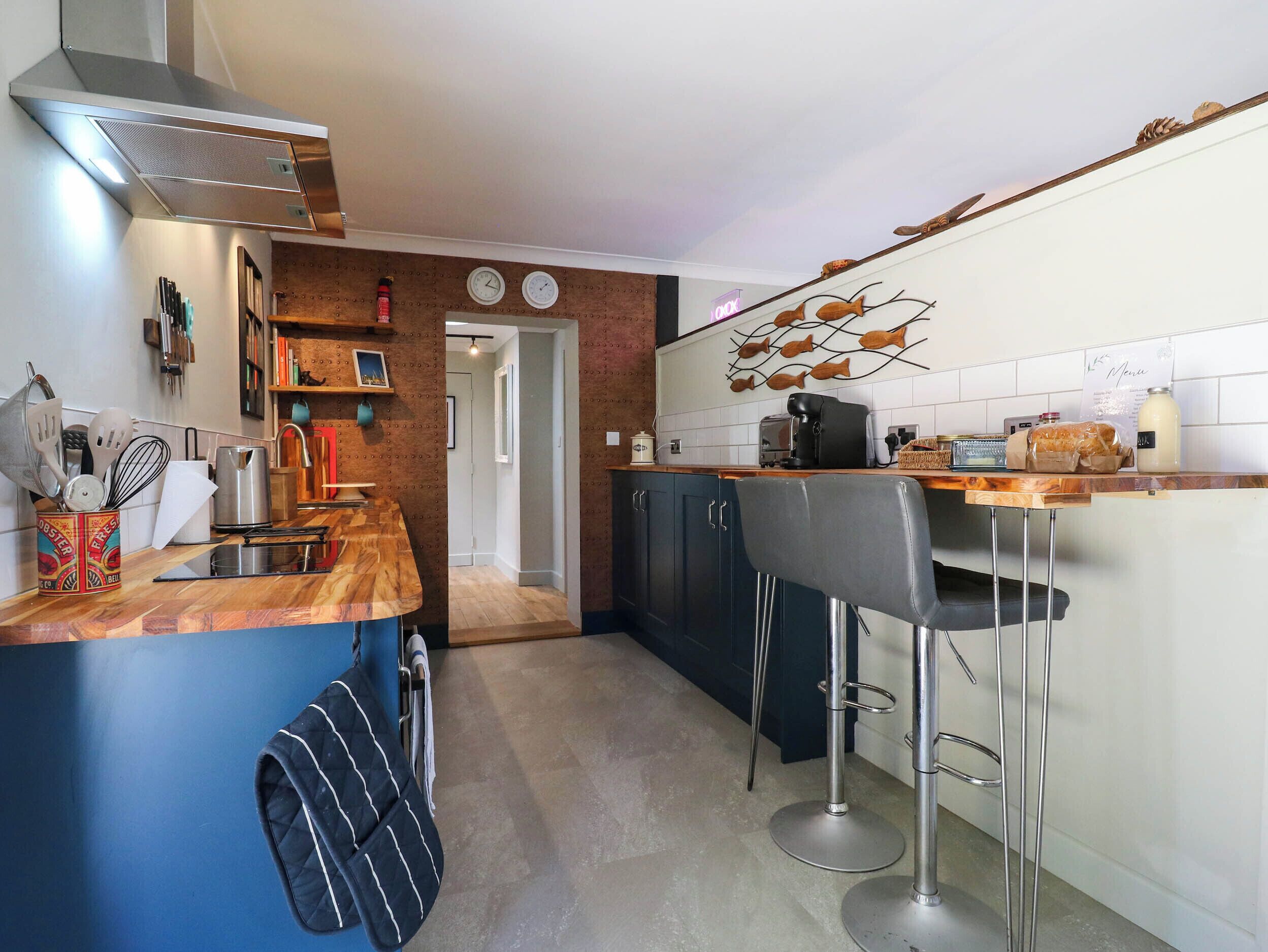 Cottage | Interior
