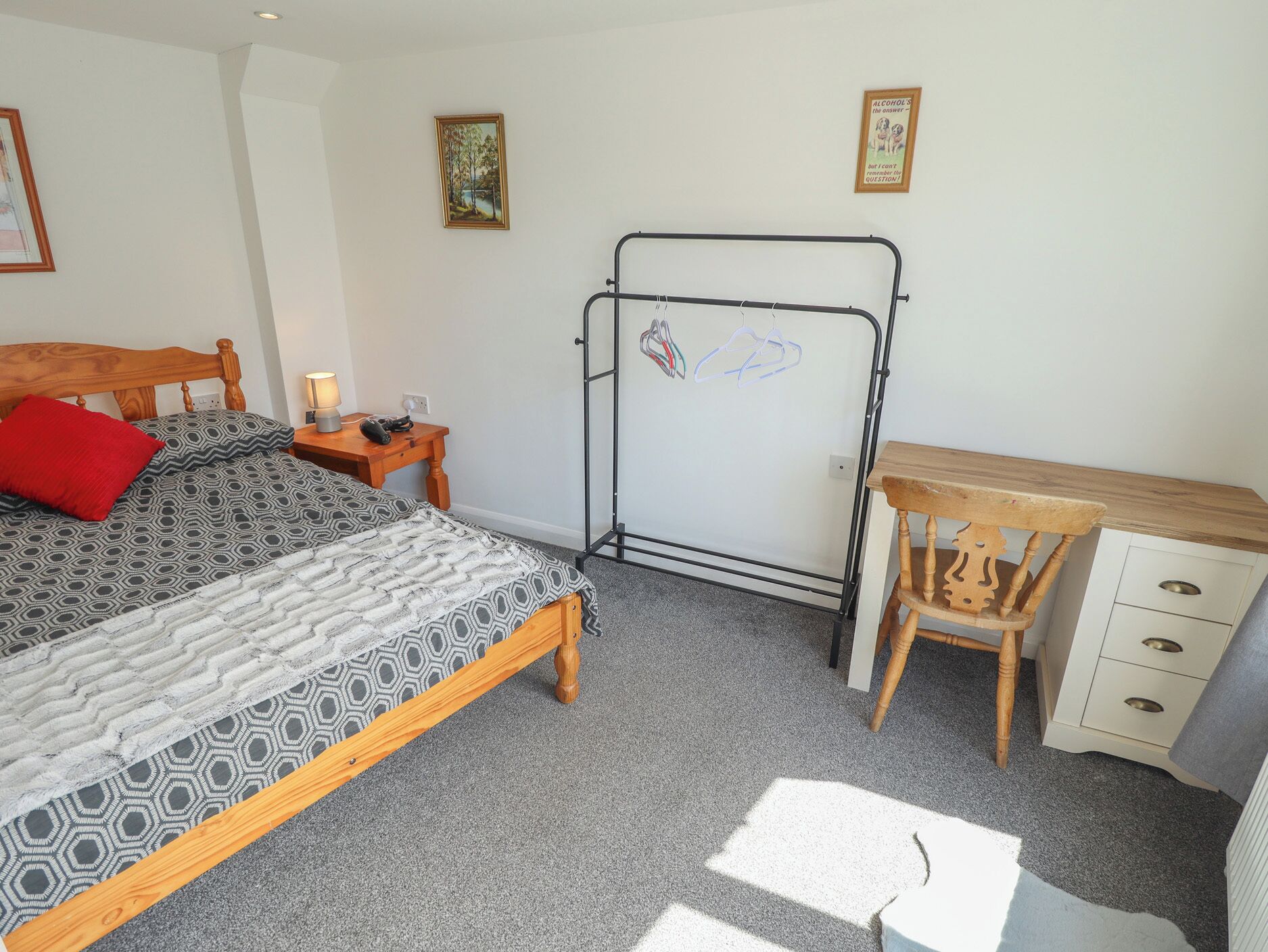 2 bedrooms, free WiFi, individually decorated, individually furnished
