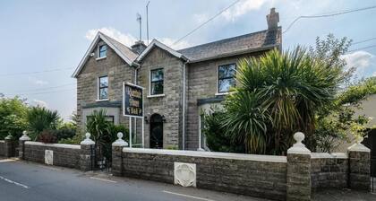 Riverdale House B&B