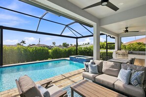 Outdoor dining - Gorgeous 3 Bedroom Marco Island Home with Private Pool and Outdoor Kitchen (Marco Island)