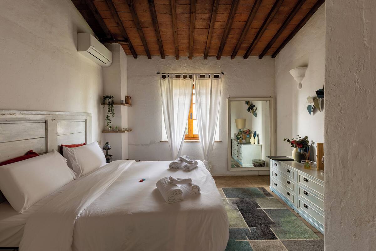 Economy Double Room, Garden View | Free WiFi