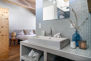 Double Room, Balcony, Courtyard View | Bathroom | Slippers - Les Mazots du Clos (Ollon)