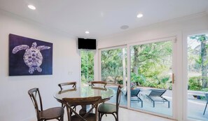 Dining - Sea Pines Home on Golf Course with Private Pool (Hilton Head Island)
