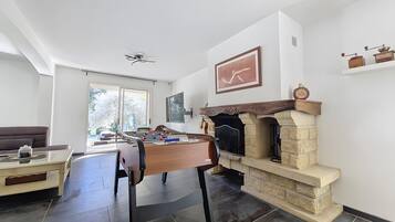 Spielezimmer