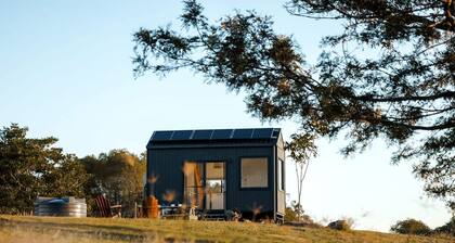 Dreamy Lofted Tiny Retreat Fully Equipped in Queensland