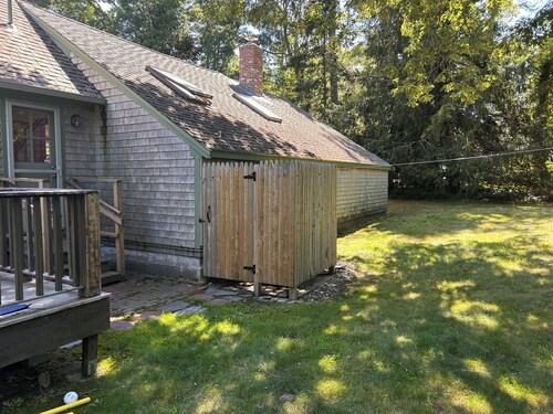 Wonderful 3-bedroom cottage in Brewster perfect for relaxing getaways
