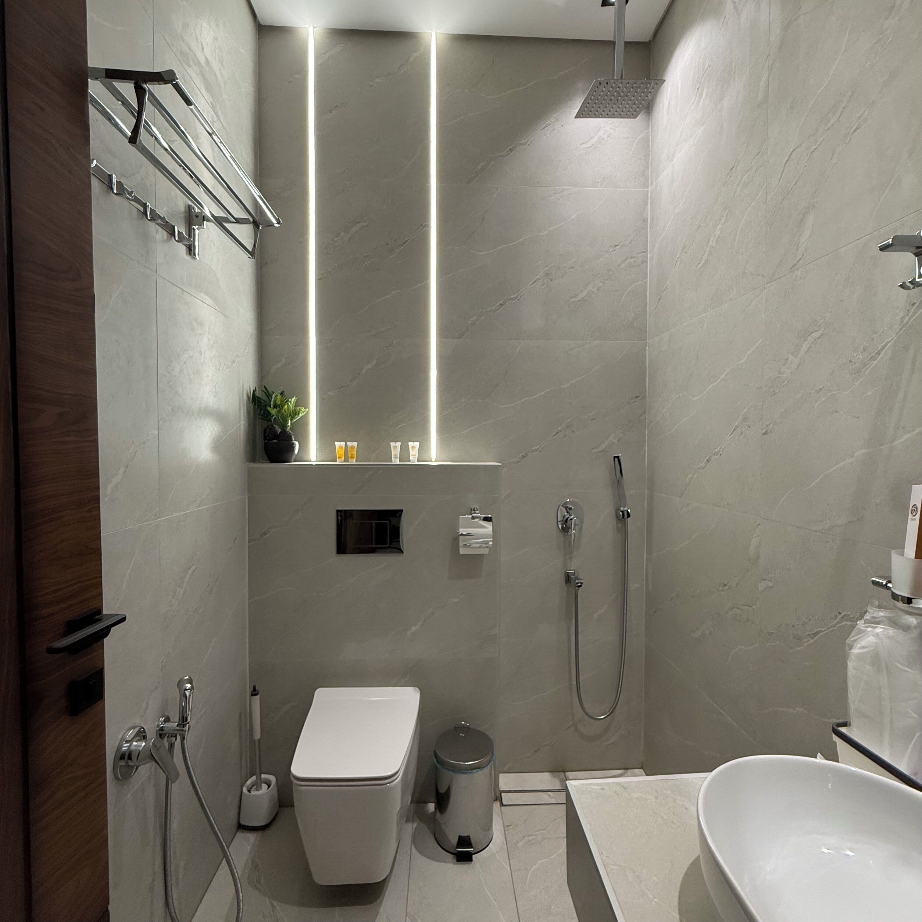 Apartment, 1 King Bed | Bathroom | Shower, free toiletries, slippers, towels