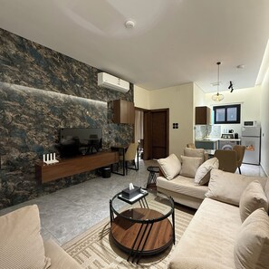Apartment, 1 King Bed | Living area - Al-luluaieh (Hail)