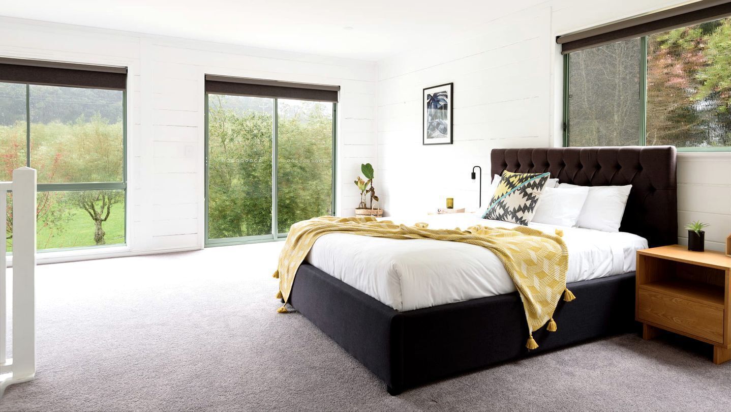 7 bedrooms, desk, iron/ironing board, WiFi
