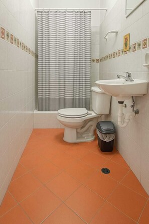 Camera, 1 camera da letto, fumatori, vista città | Bagno