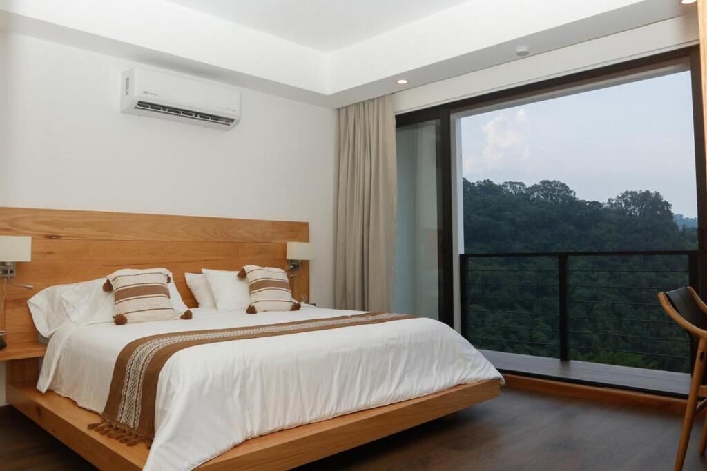 Standard Double Room, Balcony, Mountain View
