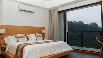 Standard Double Room, Balcony, Mountain View