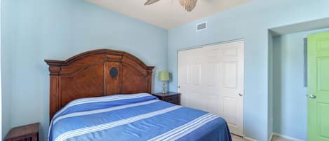 3 bedrooms, iron/ironing board, WiFi, bed sheets