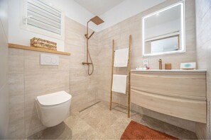 Bathroom - 2 Villas with 2 Private Pools - Luxury and Nature in Martinique (Sainte-Luce)