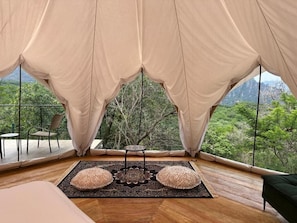 Suite panorámica, Se admiten mascotas, vistas a la montaña | Wifi gratis