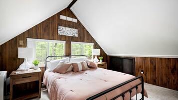 1 dormitorio, escritorio, tabla de planchar con plancha y wifi