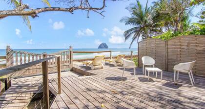 Yellow Beach Villa - Creole-style house on the beach