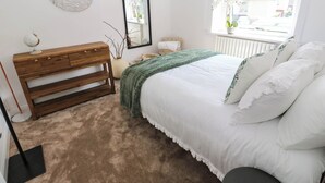 2 bedrooms, free WiFi, individually decorated, individually furnished