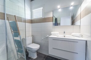 Hair dryer - Villa Ayiana • Your Creole oasis with a pool (Sainte-Anne)
