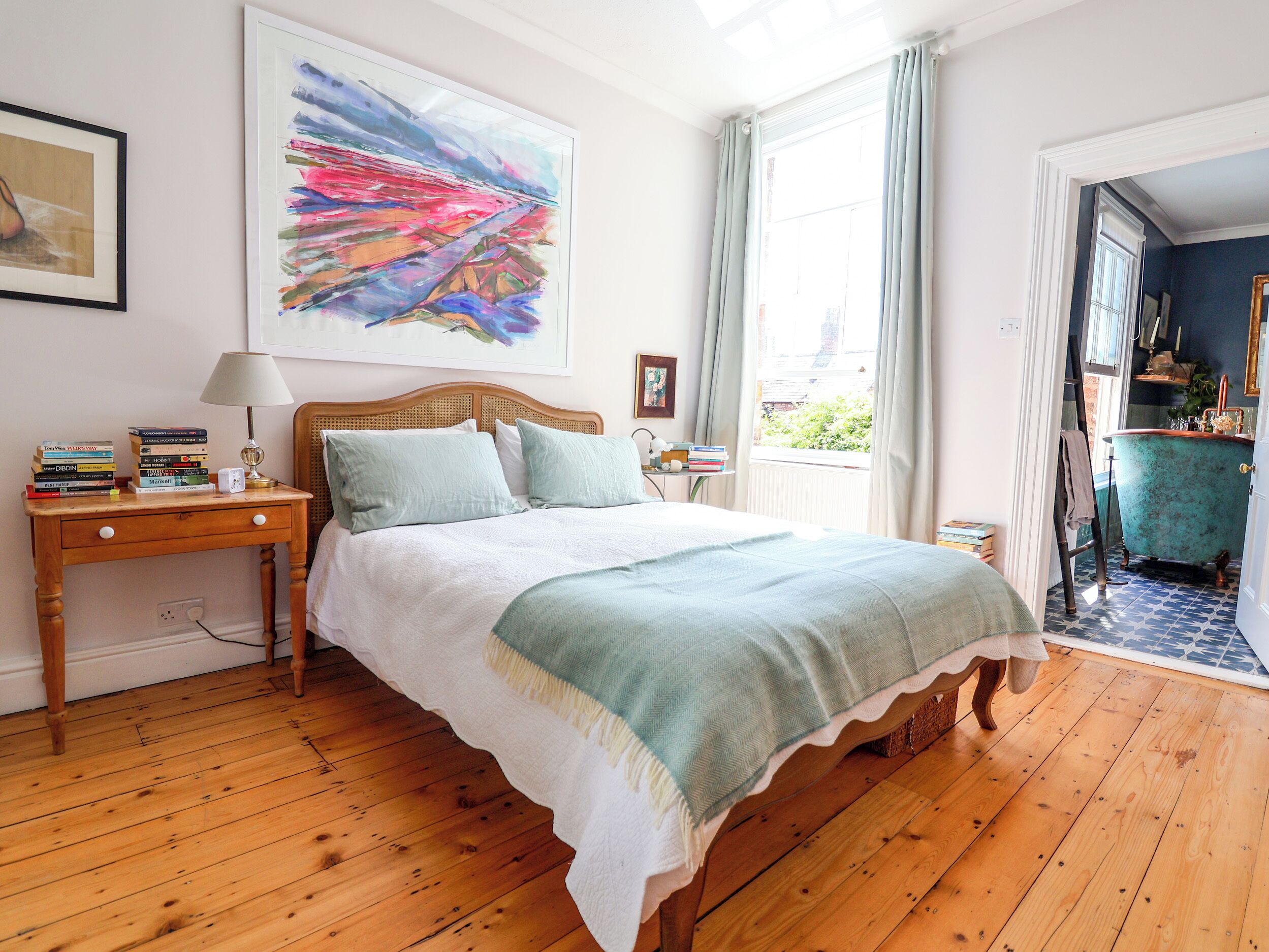 4 bedrooms, free WiFi, individually decorated, individually furnished