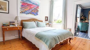 4 bedrooms, free WiFi, individually decorated, individually furnished