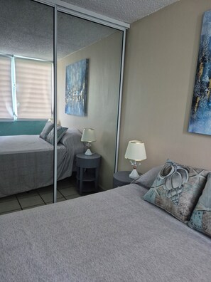 Room - 3-bedroom apartment located in the heart of Aguadilla (Camaceyes)