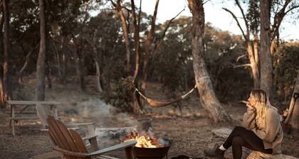 Secluded Tiny Home with Wild Yoga Retreat near Malmsbury, Macedon Ranges Victoria
