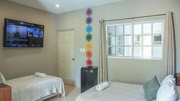 1 bedroom, iron/ironing board, internet, bed sheets